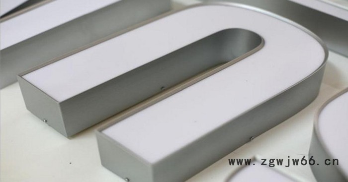 力图LT-B01A围字机  步进电机的围字机   弯角机  圆弧折弯机  可开槽的围字机 可做到的型材宽度到13.8cm图5