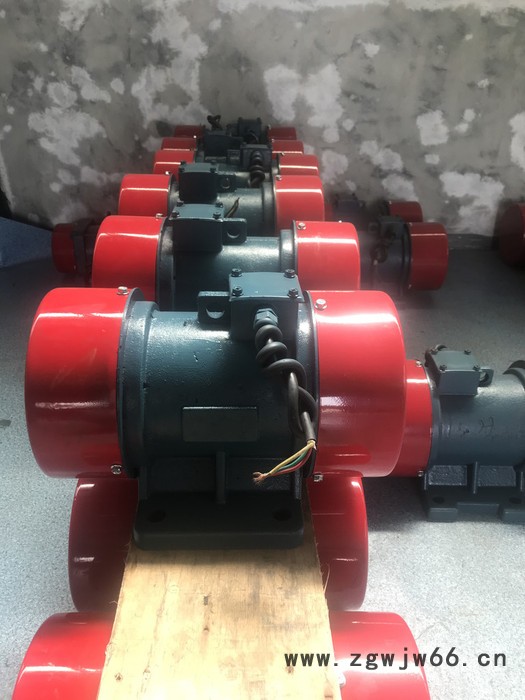 宏达YZO-8-2 振动电机图3