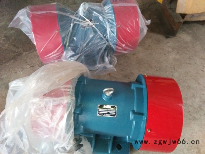 河南鑫锋机械生产供应YZO-5-4 振动电机图1