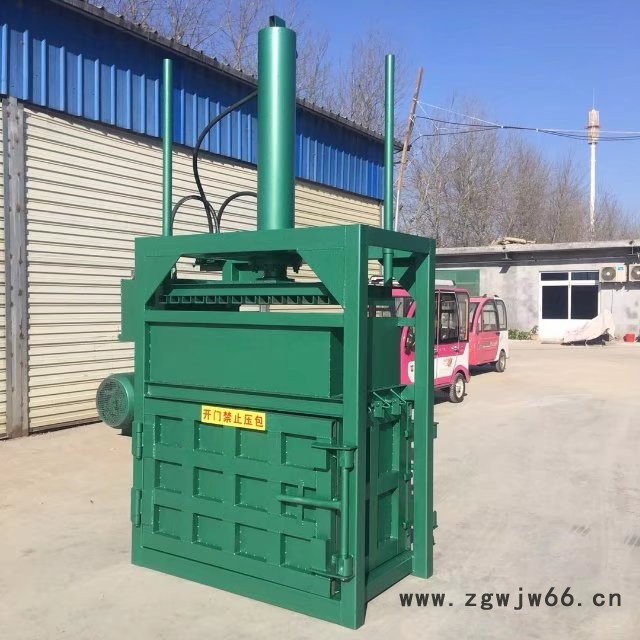 家用电三相电打包机价格 大吨位双电机打块机图4