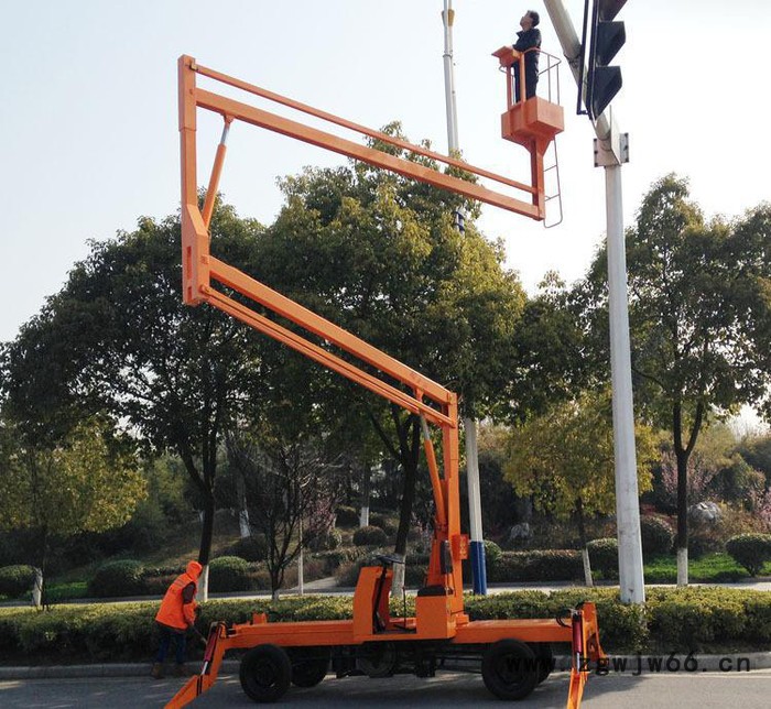 曲臂式高空作业平台 移动式曲臂升降平台 直流电机驱动升降机图2