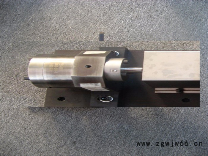 F 9000狭缝膜头挤出涂布计量泵防爆电机涂布计量系统涂布辅助设备计量泵自动涂覆齿轮泵精密计量泵流量图3