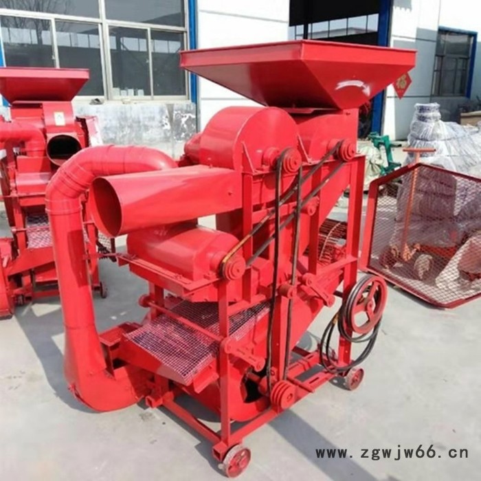 双电机除尘型自动进料花生剥壳机 花生种子不烂籽去壳机 家用电动花生剥壳机 高产量无尘型花生剥壳机图5