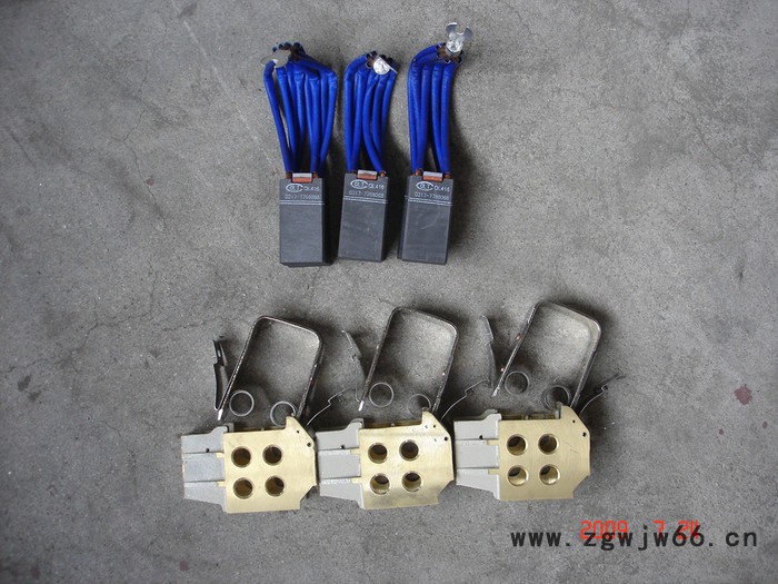 华海THZ203直流电机刷架 碳刷架 进口刷握 碳刷握 电机刷架厂家图2