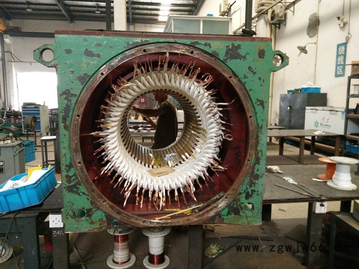 Siemens/西门电机维修2200KW高压电机维修图2