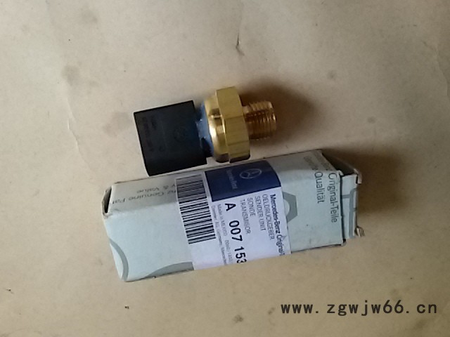 供应原装进口奔驰卡车配件24V发电机总成奔驰OM501LA发电机总成图6