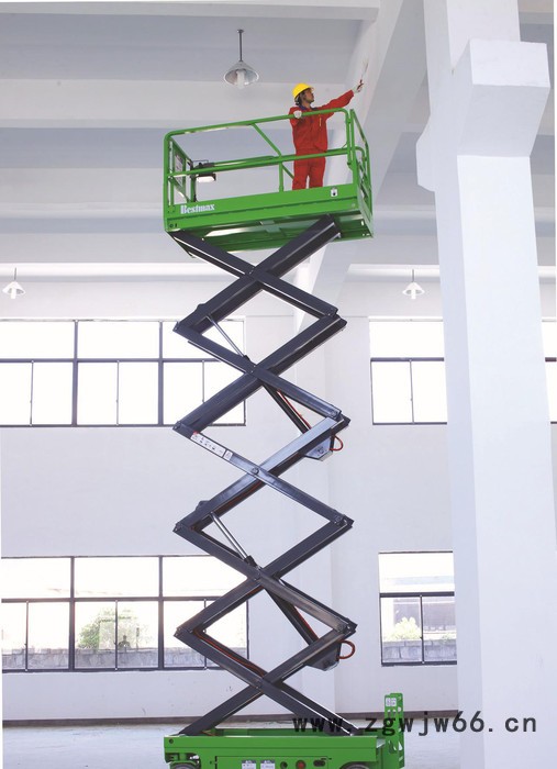 【直流电机驱动】12m剪式铝合金液压高空升降台移动施工升降机图2