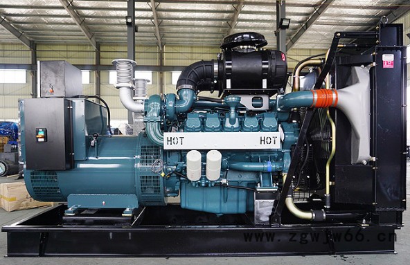 进口韩国大宇DP180LA柴油机500千瓦静音发电机图3