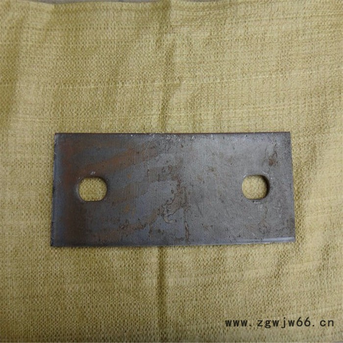 ** 轨道钢垫板 高强度紧固件 标准件加工图6