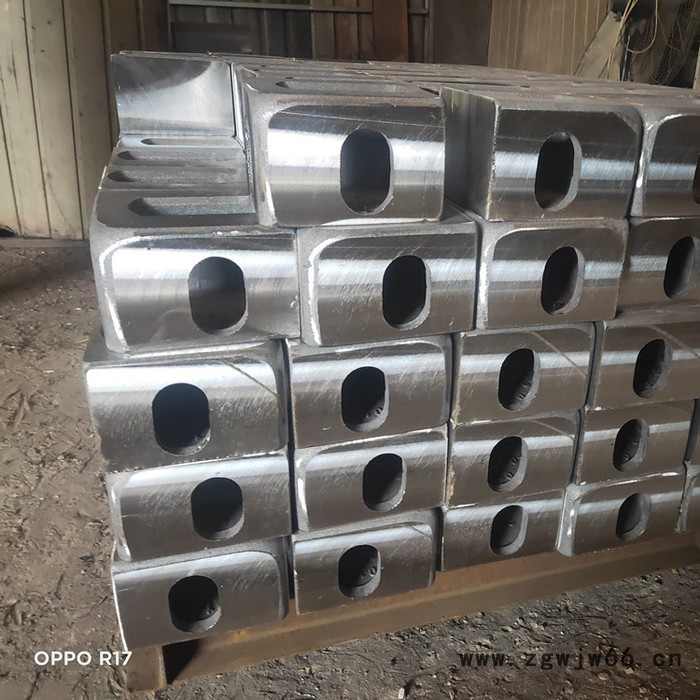 供应标准集装箱角件 集装箱紧固件 铸钢角件 沧州华电现货图3