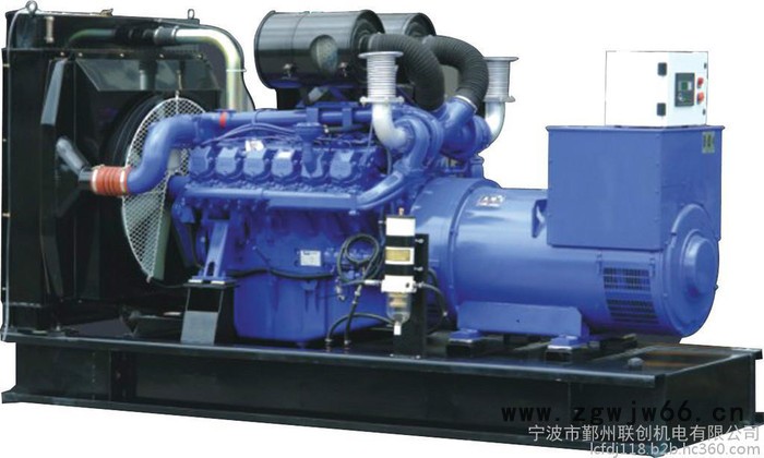 进口韩国大宇250KW发电机组图3