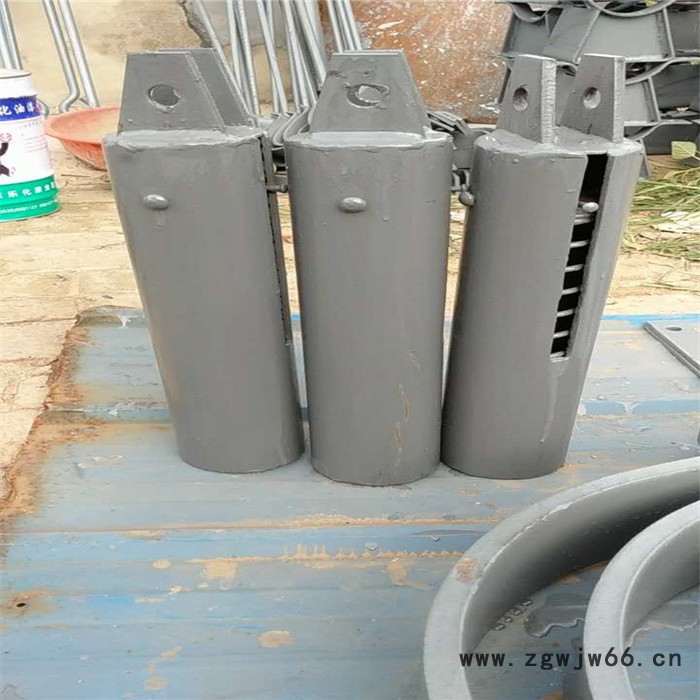 C型弹簧支吊架C8 搁置式D型弹簧吊架 弯管D型弹簧吊架 河北沧州齐鑫厂家 可异性定制图4