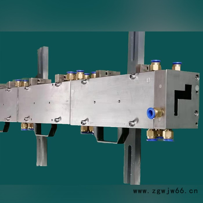 彬喜模具 PVC发泡挤出模具 pvc异型材模具  ABS挤出模具 挤出模具 五金模具、模具树脂图2