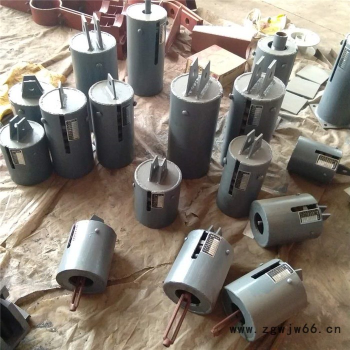 齐鑫C8C型弹簧吊架 管道弹簧支架 管箍吊架 放心采购图3