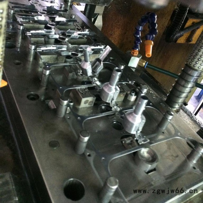 五金冲压模具五金级进模 五金模具加工单冲模定制厂家图3