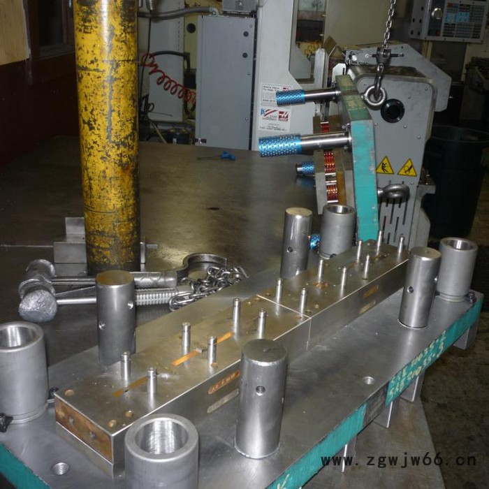 五金冲压模具五金级进模 五金模具加工单冲模定制厂家图5