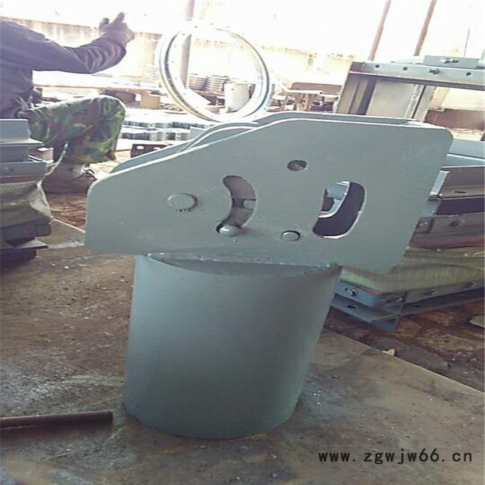 齐鑫PHA双拉杆恒力弹簧支吊架，恒力弹簧支吊架在售图4