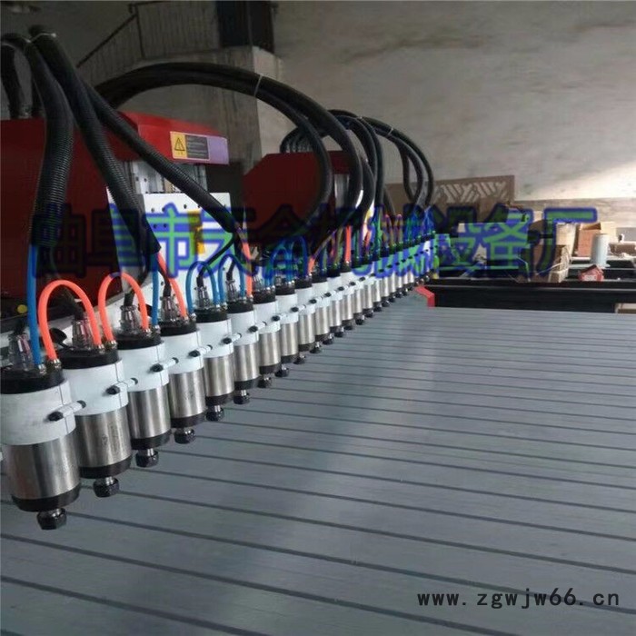 金属模具雕刻机 大型立式石材雕刻机 可定制各种机型雕刻机 广告字体雕刻机图2