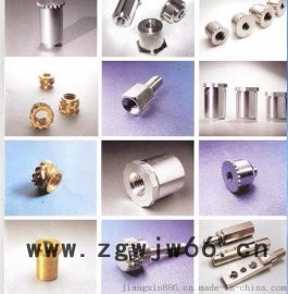 中国重汽 非标件紧固件图3