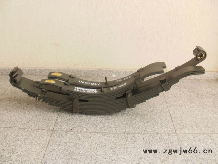 供应华兴131汽车弹簧