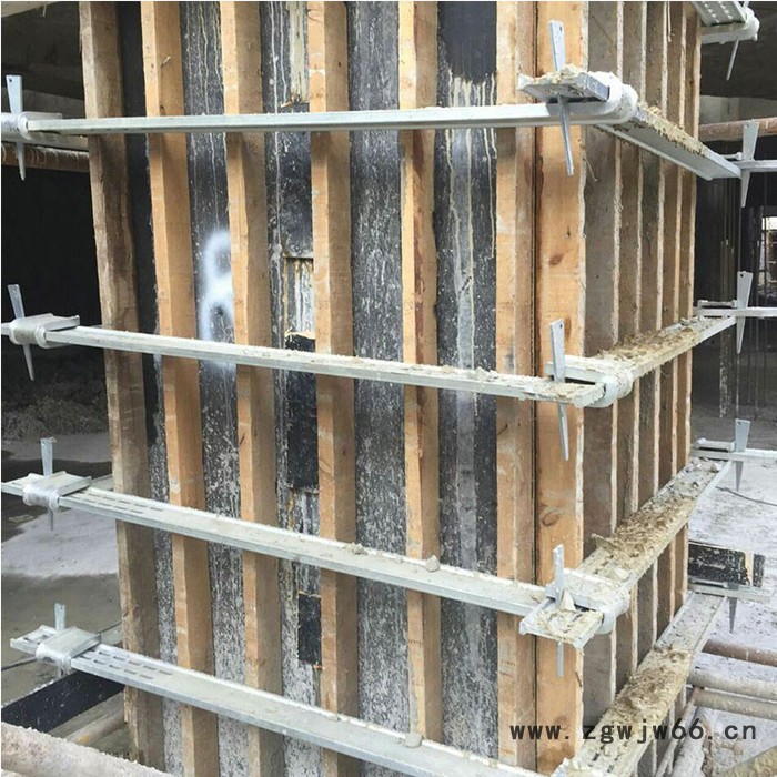 抱箍方圆扣 方柱卡具 新型方柱加固件 深圳方柱支模紧固件租赁价格图4