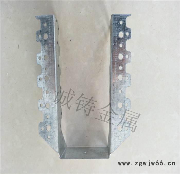 诚铸木桁架齿板连接紧固件-木屋连接件源头厂家图4