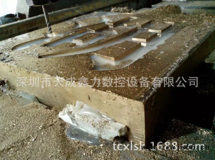 耐刻660高精度快速雕铣机 金属模具精雕机 CNC电脑雕刻 免费打样图3