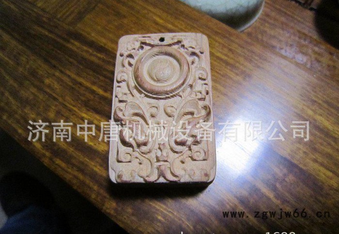 金属雕刻机 铝板 铜板雕刻机 金属模具机图2