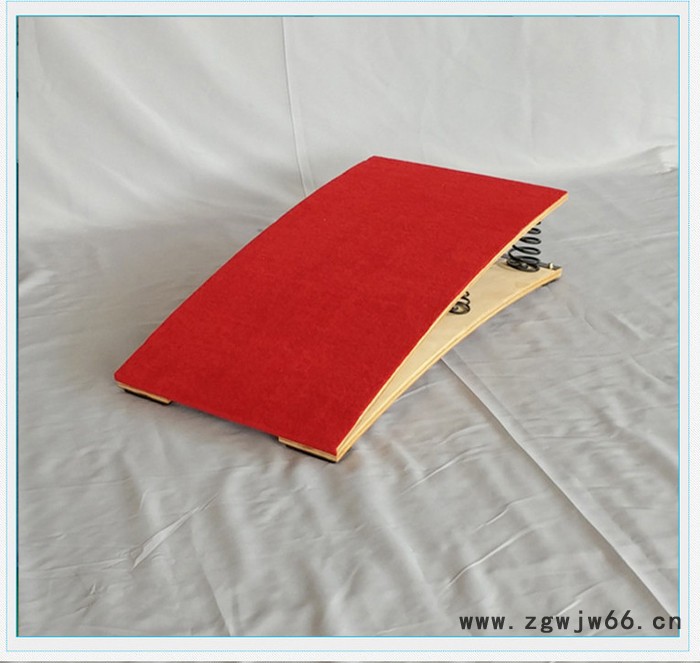 龙泰LT55助跳板 弹簧体操跳板 S型起跳板 儿童武术弹簧助跳板图4