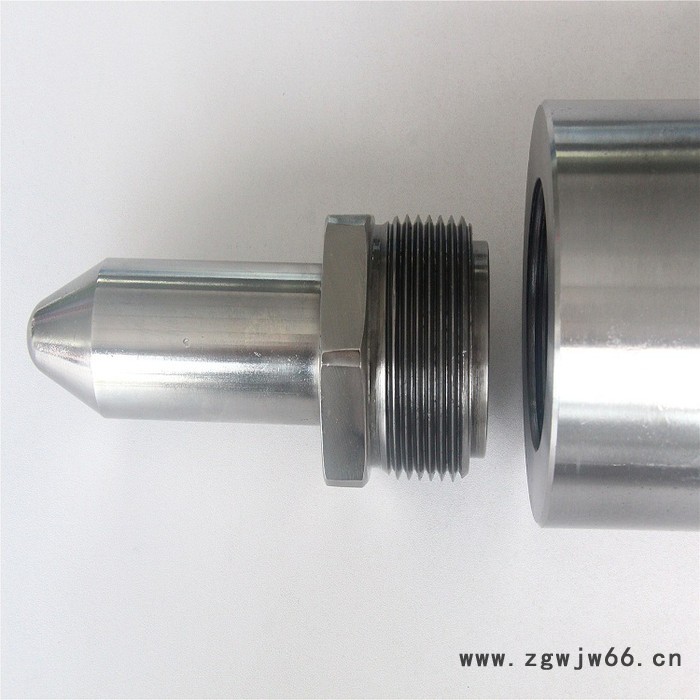 东莞锛塑螺杆 厂家供应弹簧射咀、混色射咀图2