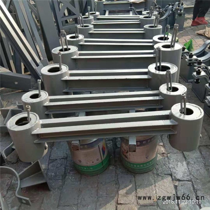 齐鑫管道T5 横担整定弹簧支吊架图5