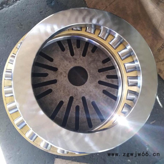 瓦房店轴承  大型推力滚子轴承图2