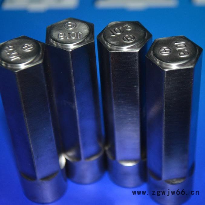 长期供应冷镦模具、冲棒、顶针、冲头以及汽车紧固件等图3