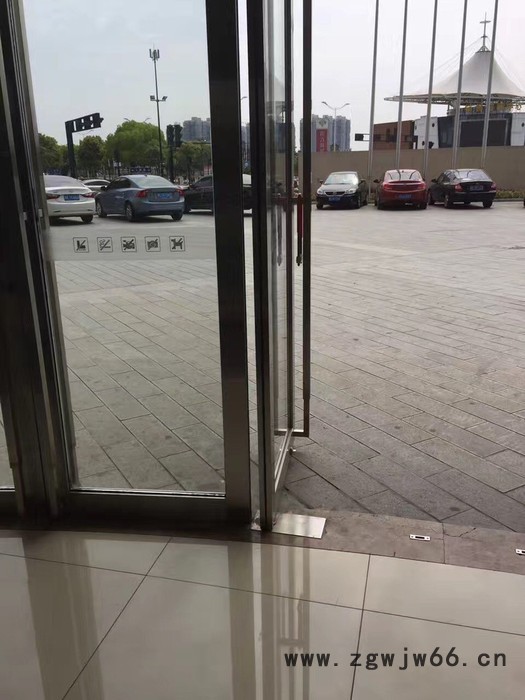 荷城、杨和冷雨开门机 一款 电动地弹簧电机 所有门禁功能豪华自动闭门器LEY2008DOS图3