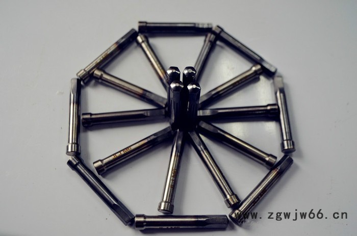 供应冷镦模具、冲棒、冲头、顶针以及汽车紧固件等图5