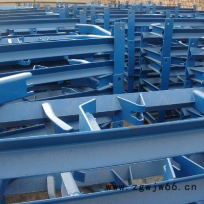 供应**托辊支架    双弹簧支架    托辊支架采购    调心支架厂家