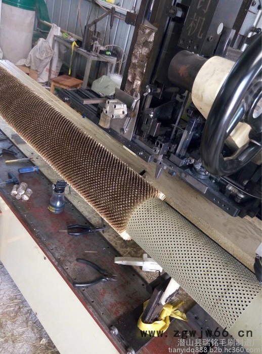 钢丝刷辊，钢丝刷，弹簧刷，缠绕刷辊，毛刷热卖图4