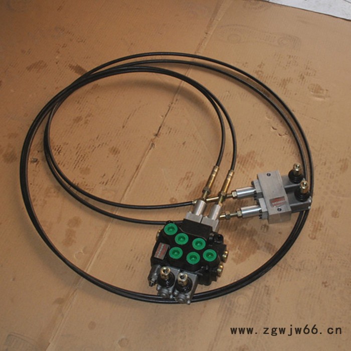 SKBT40-2OT-1.2米(弹簧复位）系列软轴控制多路阀图3