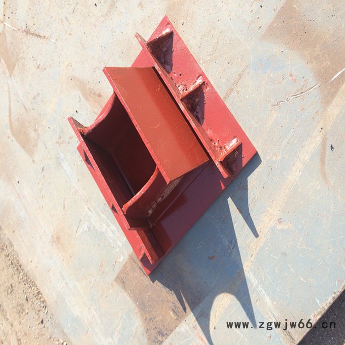 横担弹簧用焊接管座D13          沧州齐鑫支吊架  十年老厂图5