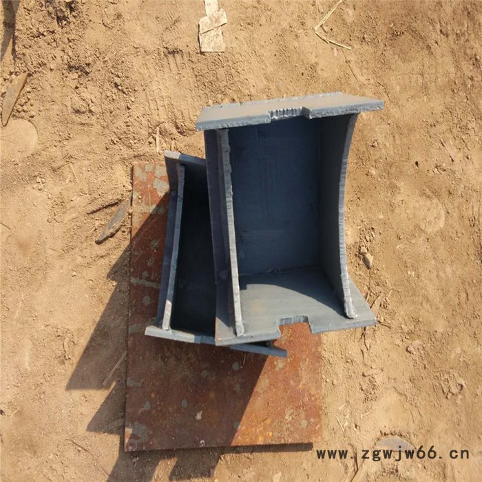 齐鑫Z5 焊接滑动支座 焊接导向支座 管卡 弹簧支吊架  支吊架厂家工期快售后周到图2