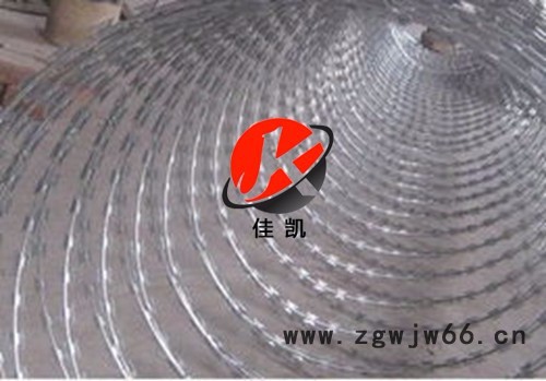 佳凯刀片刺网安装由立柱 框架 金属网 刀片刺网以及连接紧固件组成 刺绳护栏网图3