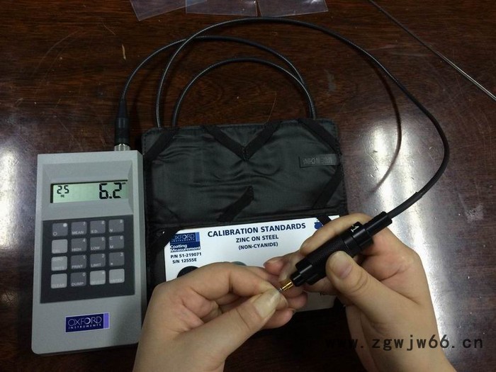 现货供应济南 章丘紧固件专用镀锌层测厚仪 电镀厂专用电镀层测厚仪 便携式涂镀层测厚仪OXFORD-243E图3