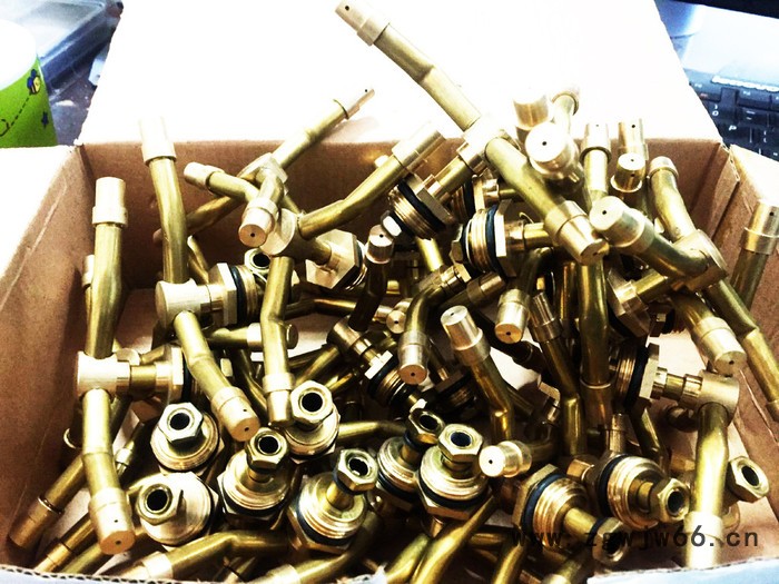 4分旋转铜微喷头 双喷嘴微喷头 三喷嘴旋转喷头360度旋转工厂批发图8