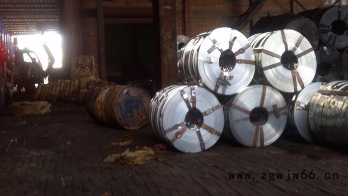0.28mm厚度桥梁预应力波纹管带钢 65MN弹簧钢带钢图2