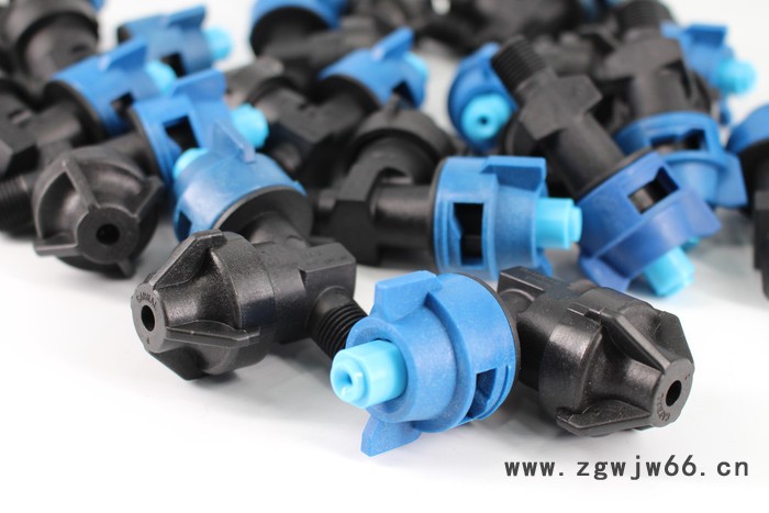 赞臣180 牛场降温喷头养殖场降温喷头设施大棚喷头图6