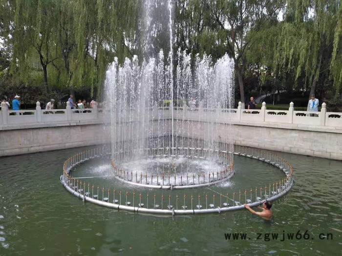 喷泉设备 喷头 瀑布 水景图2