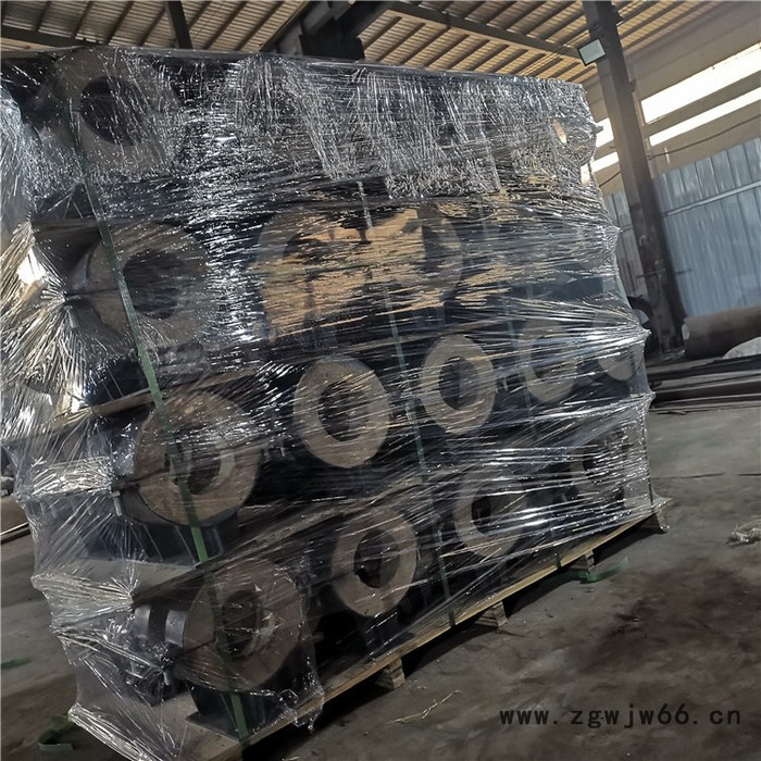隔热管托隔热套管 不锈钢管夹 可变弹簧支吊架 聚氨酯保冷管托 志昂厂家图5