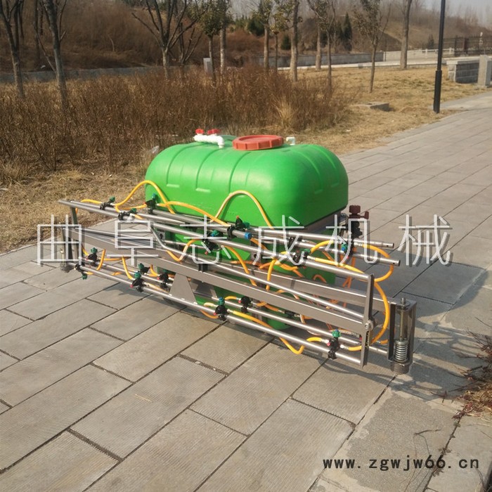 车载悬挂式打药机 大面积喷洒喷雾器 多喷头喷杆喷雾器 厂家图2
