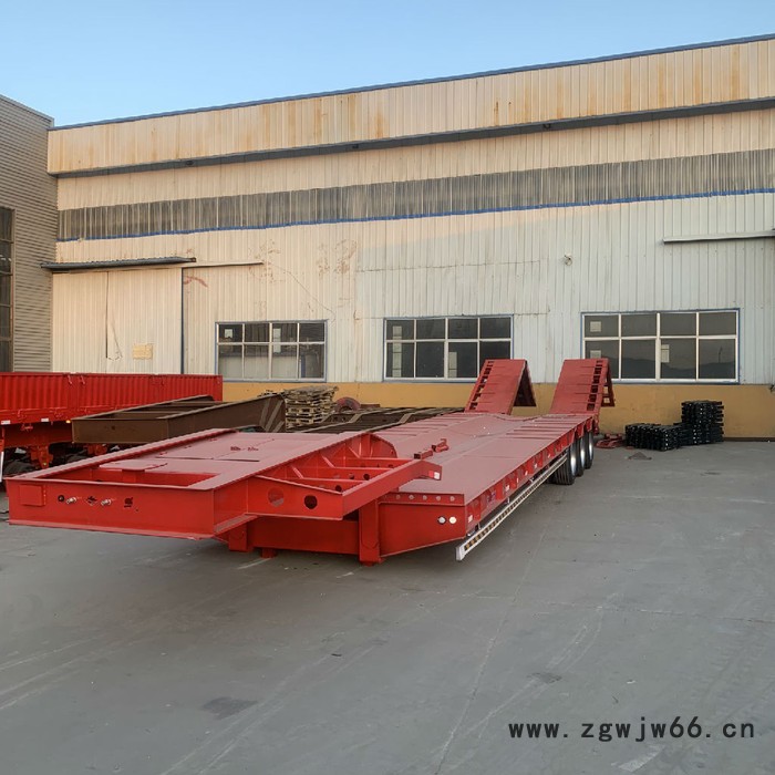 弹簧爬梯低平板半挂车  平板半挂车 低平板半挂车厂家 价格合理图7