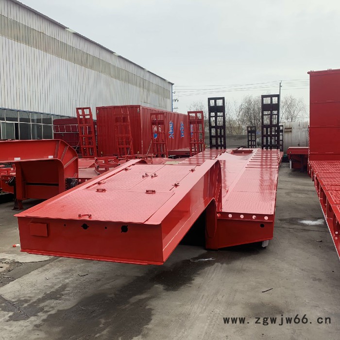 弹簧爬梯低平板半挂车  平板半挂车 低平板半挂车厂家 价格合理图4